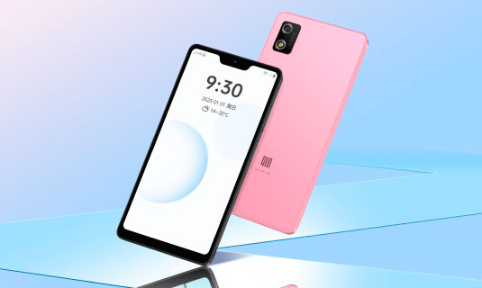 Самый маленький смартфон Xiaomi в этом году - какой он?
