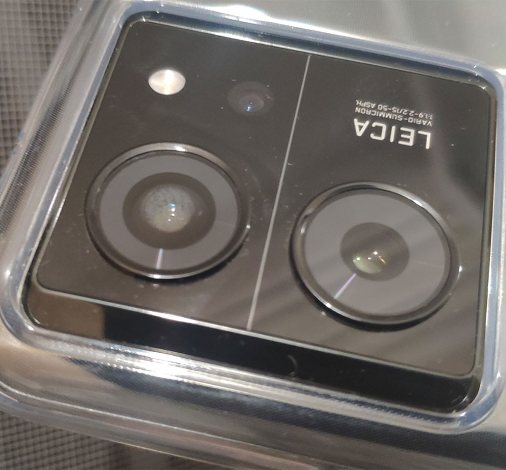 Никогда такого не было, и вот опять - камеры Xiaomi 13T "потеют"